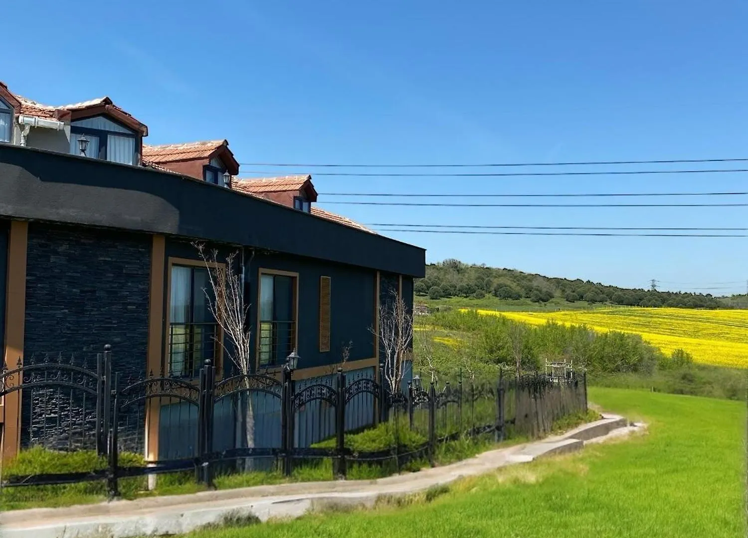 New Garden Airport Hotel Arnavutkoy 3*,